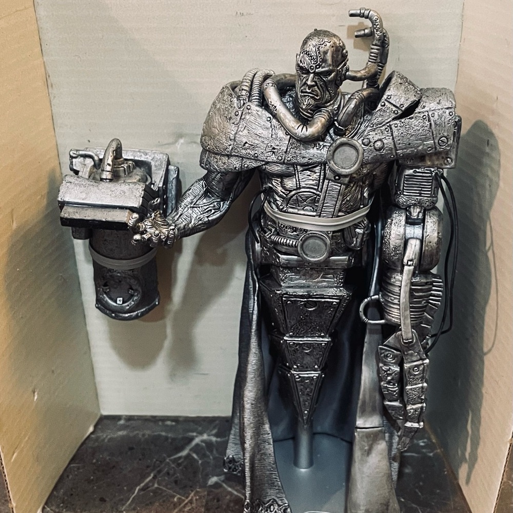 Ultima Online Lord Blackthorn’s Revenge W/ Figurine